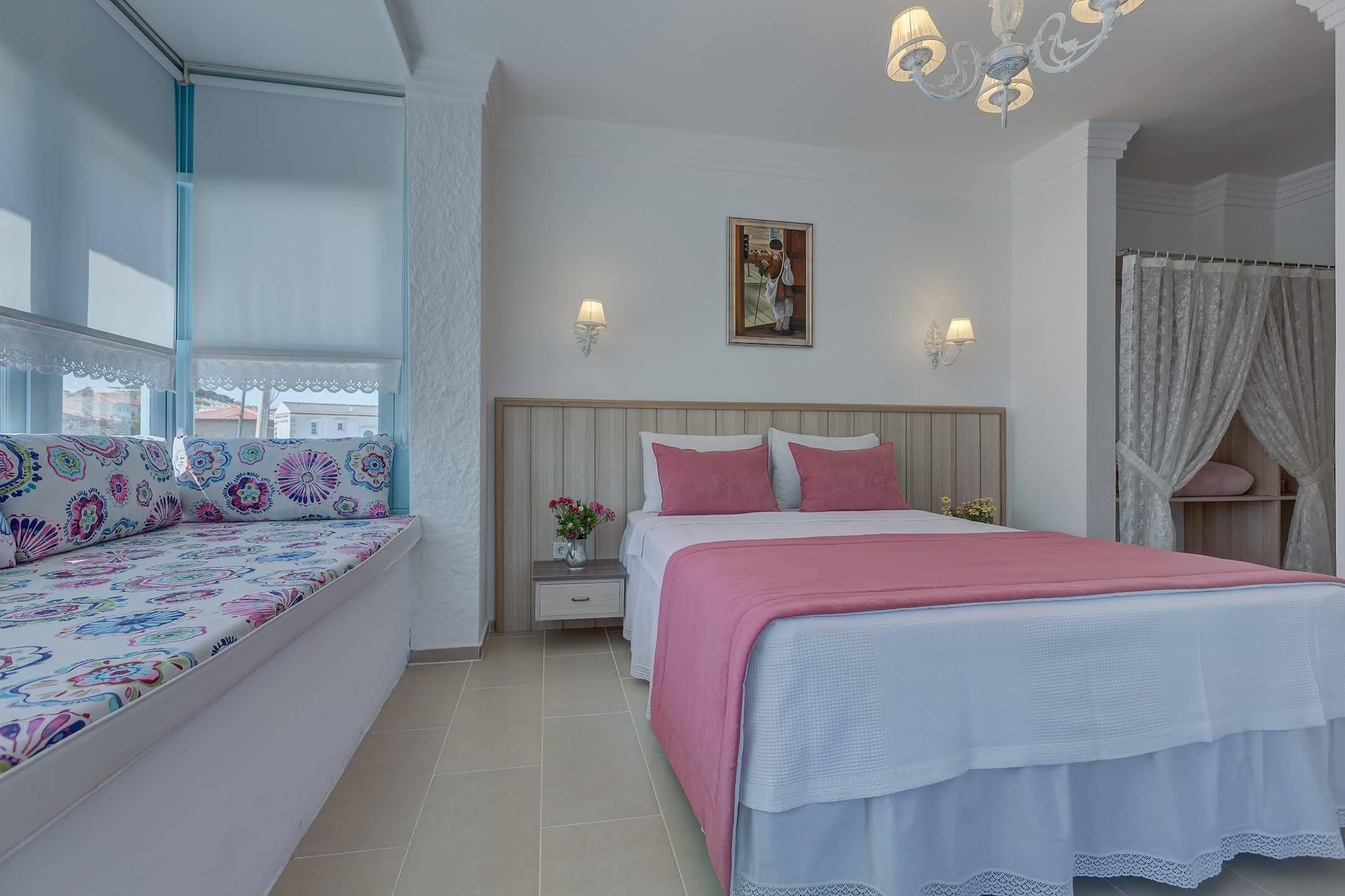 Bellapietra Hotel Alaçatı Exteriör bild